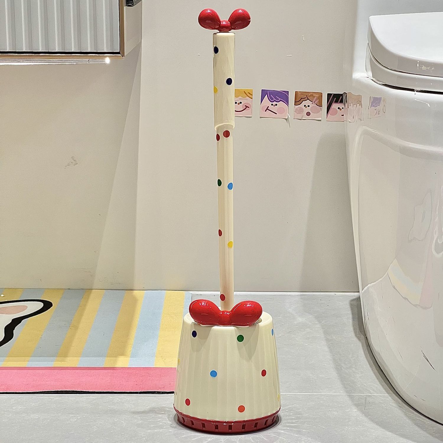 toque lindo punto de onda cepillo de inodoro doméstico mango largo con base cepillo de inodoro de esquina muerta conjunto de artefactos mágicos de limpieza de inodoro