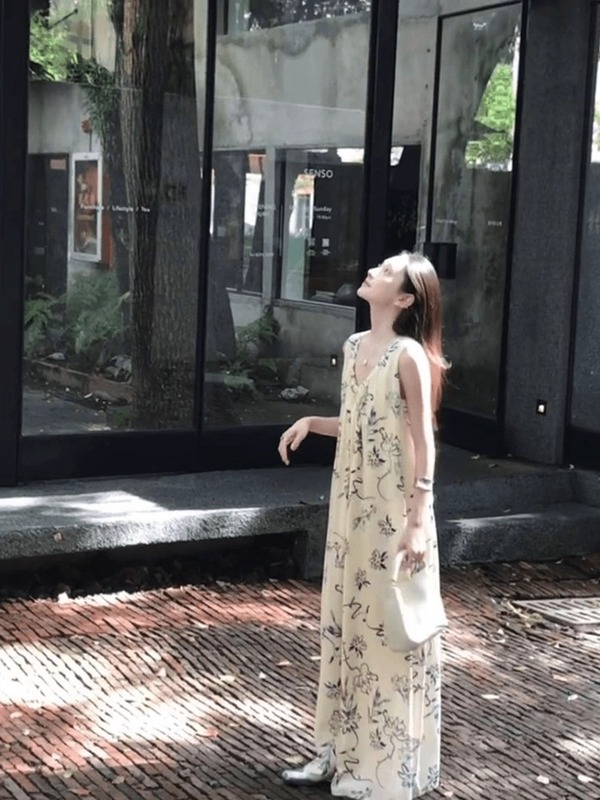 【宋祖儿同款】度假风女装水墨画无袖背心连衣裙气质长裙|undefined