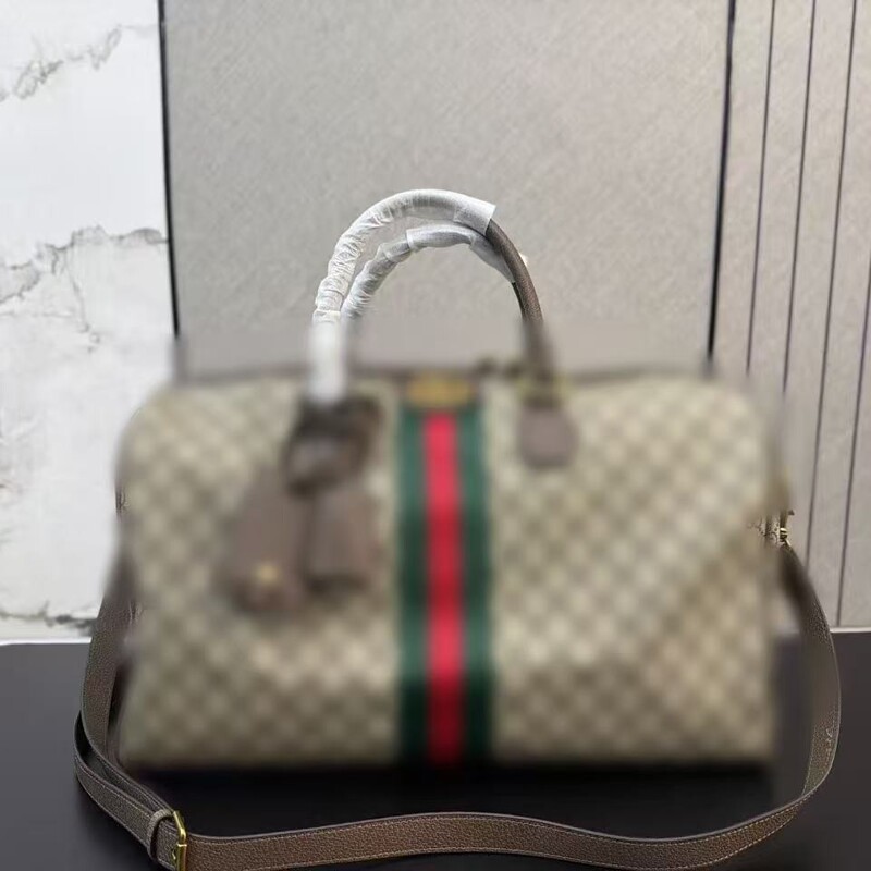 New Vintage-Style Gucci Travel Bag, Printed Handbag, Airport Bag, Savoyophidia
