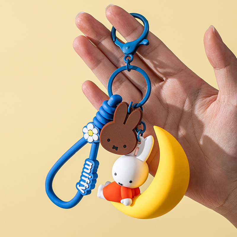 ミッフィー ウサギ キーホルダー ラブブ キーホルダー スクールバッグ ペンダント 漫画 絶妙なペンダント ギフト|undefined
