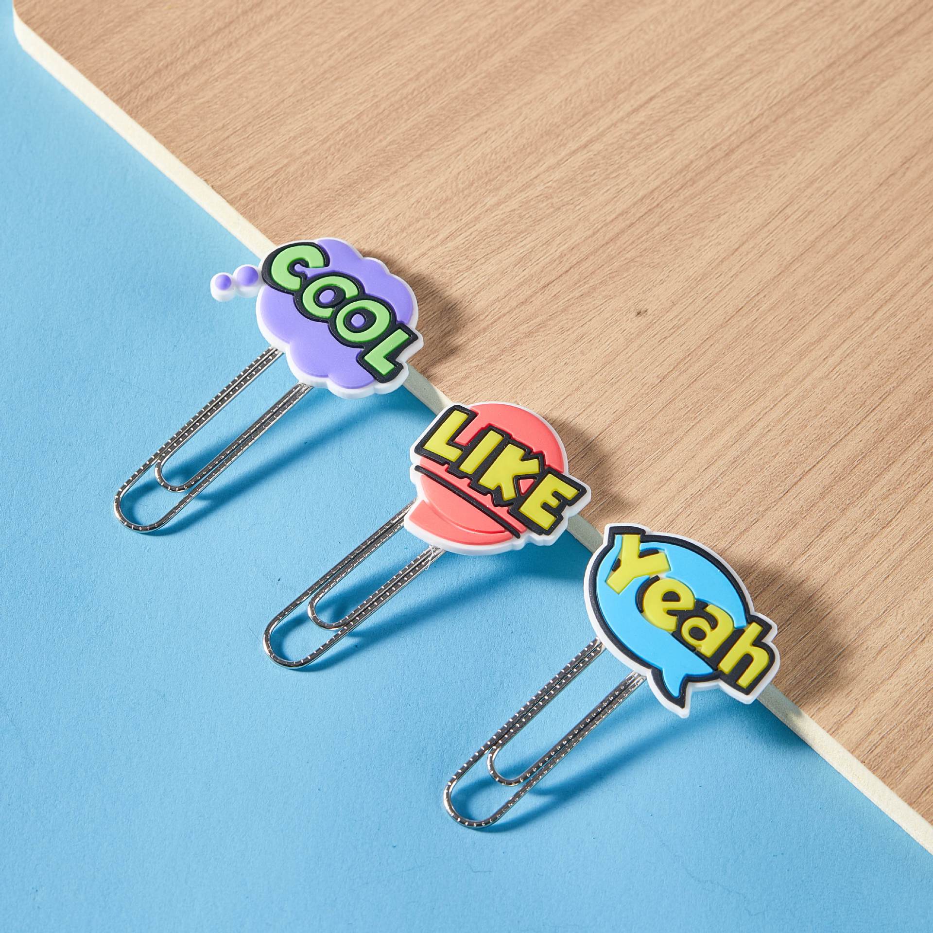 Caricaturas palabras inglesas PVC pegamento blando clips de papel de prueba de estudiantes clips de marcadores clips de oficina clip de metal