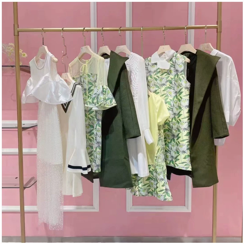 23 Four Seasons [CAROLINE] Сосредоточьтесь на брендовой скидке, женская одежда, Оптовая поставка