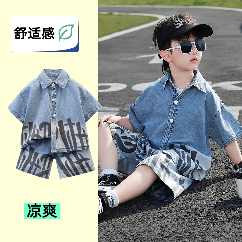 8073 ropa de verano para niños 2025 nuevo traje para niños versión coreana camisa de mezclilla delgada traje de dos piezas ropa de bebé de moda