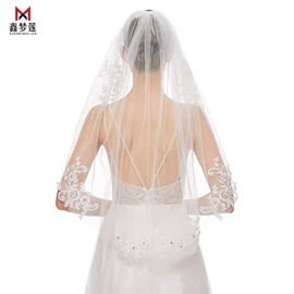 裙撑;头纱;披肩