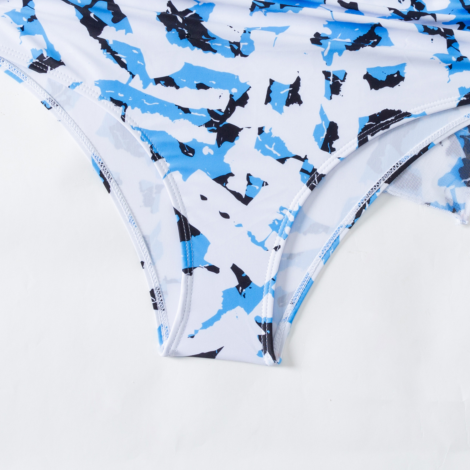 Femmes Élégant Femme Impression Ensemble De 3 Pièces Bikinis Vête De Maillot De Bain display picture 27