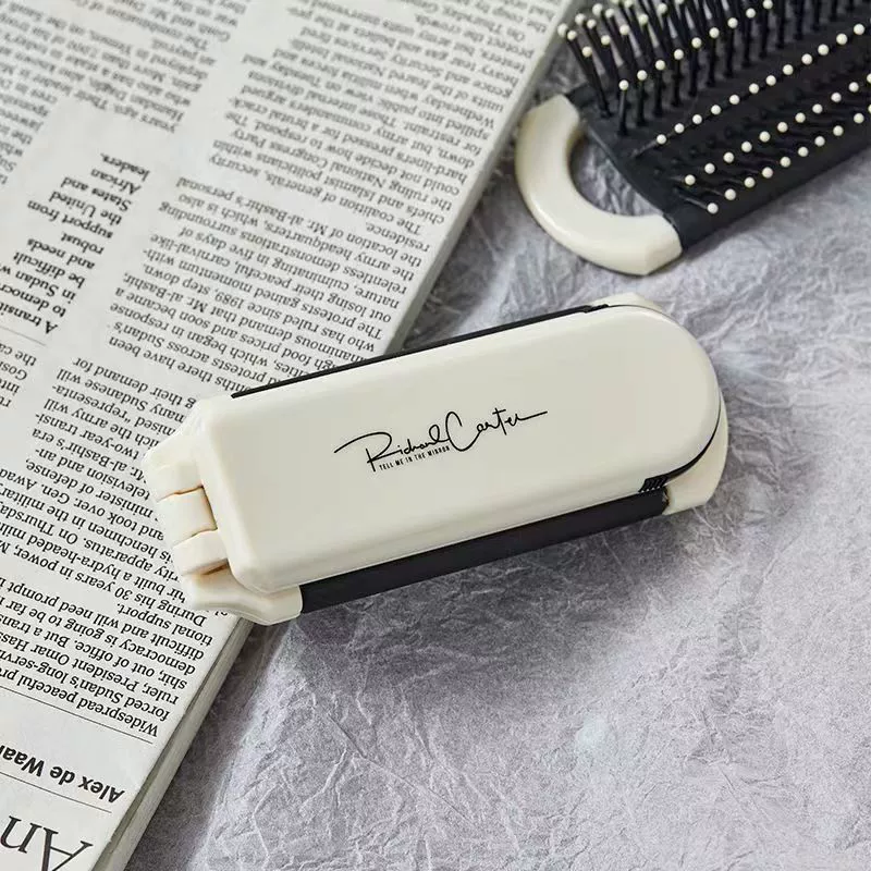 Folding brush, handheld soft heel, air bag, small mirror