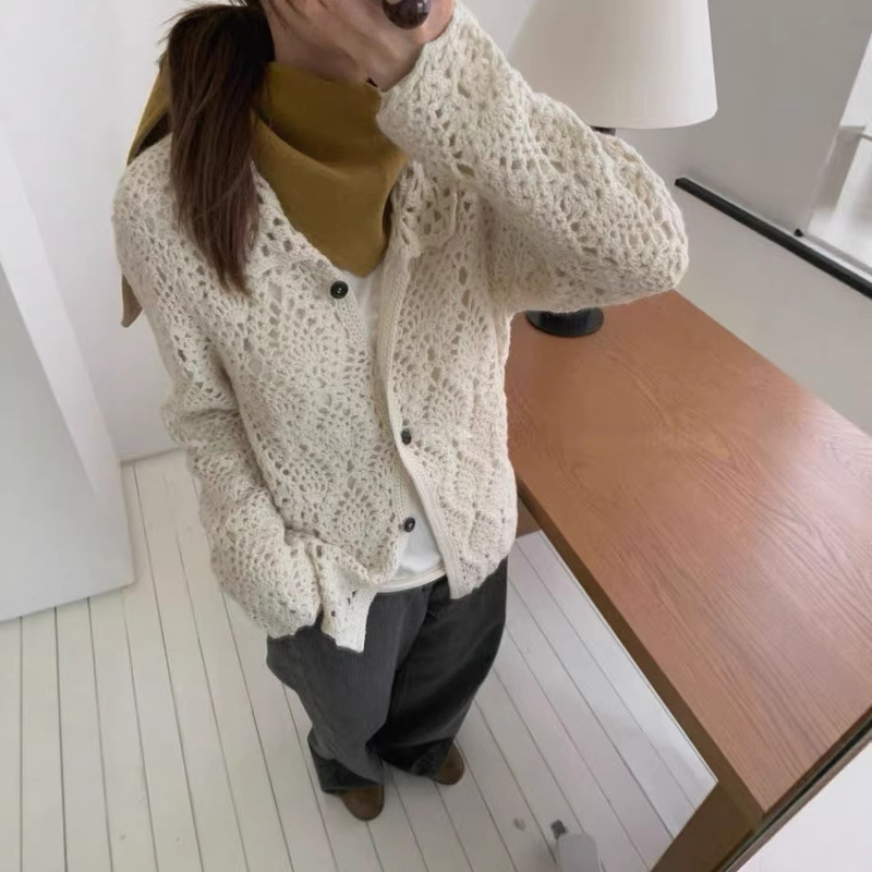 New Spring and Summer Korean Style 100% Wool Fully Handmade Crochet Hollow-Out Thin Cardigan Coat with Lapel for Women New Spring and Summer Korean Style 100% Wool Fully Handmade Crochet Hollow-Out Thin Cardigan Coat with Lapel for Women