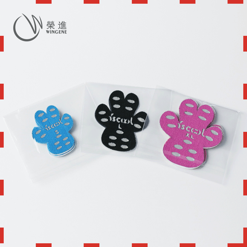 新款跨境宠物用品狗鞋子防滑一次性狗狗鞋垫猫咪隐形足贴宠物鞋子