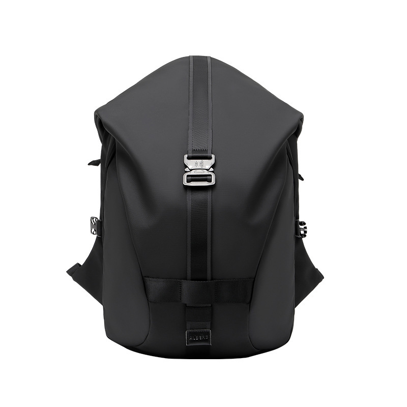 Helmet bag motorcycle riding equipment motorcycle brigade reflective waterproof outdoor sports backpack Knight bag wholesale Helmet bag motorcycle riding equipment motorcycle brigade reflective waterproof outdoor sports backpack Knight bag wholesale