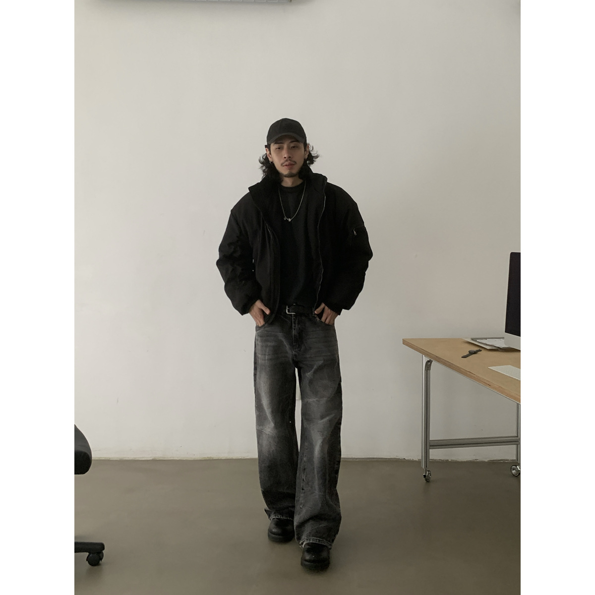 Unisex Vintage Cracked Wash Black Baggy Jeans – Retro Distressed High Street Loose Fit Denim Pants_mkmklike.com