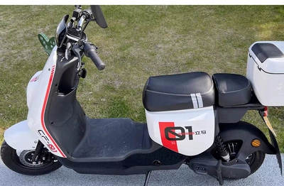 Luyuan Electric Bikes, Electric car cushion - sun-protection-waterproof-and-reflective-strips-black-front-seat-rear-seat