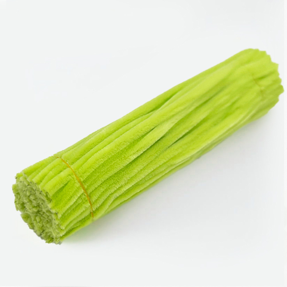 Alrededor de 100 rojas verdes