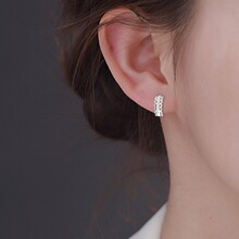 �U�ջ�߅�ٽz�ʯ���۽^���Շ��оW�t���hС�t�����]�yɫ��荶�Ȧ