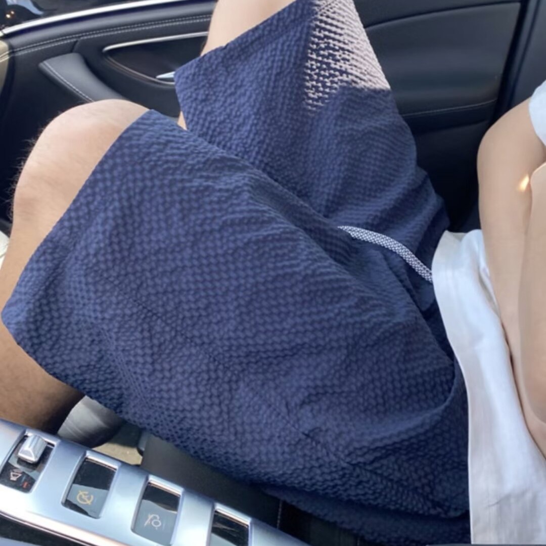 Pantalones cortos de secado rápido a cuadros de burbujas para hombres verano nuevo estilo pantalones de playa de color sólido tendencia americana pantalones delgados de cinco puntos