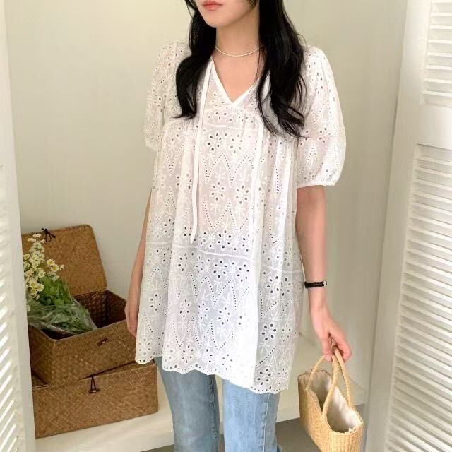 V-Neck Hollow-Out White Shirt Dress for Women, Summer Loose Design Shirt, Niche Super Fairy-Like Mid-Length Lace Top