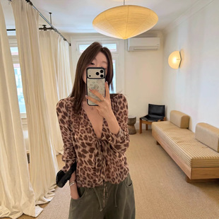 Ranwear'��ҹ����'���_���ٿ�С����΢͸�������񱪼y�r��V�I����
