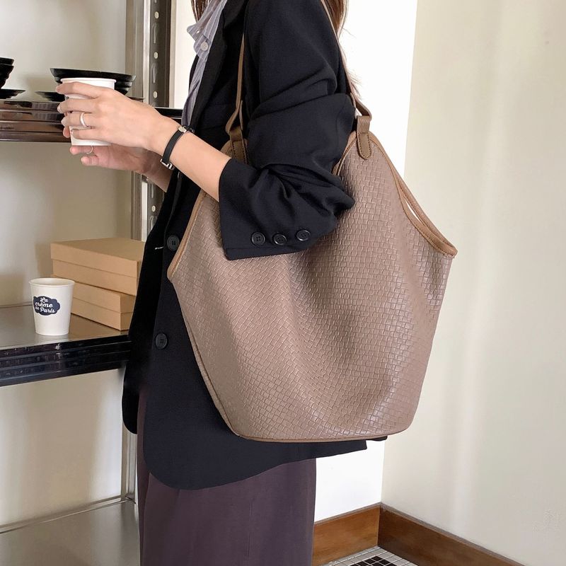 多果女包 大容量编织单肩包女2025秋冬慵懒松弛感简约旅游托特包|undefined