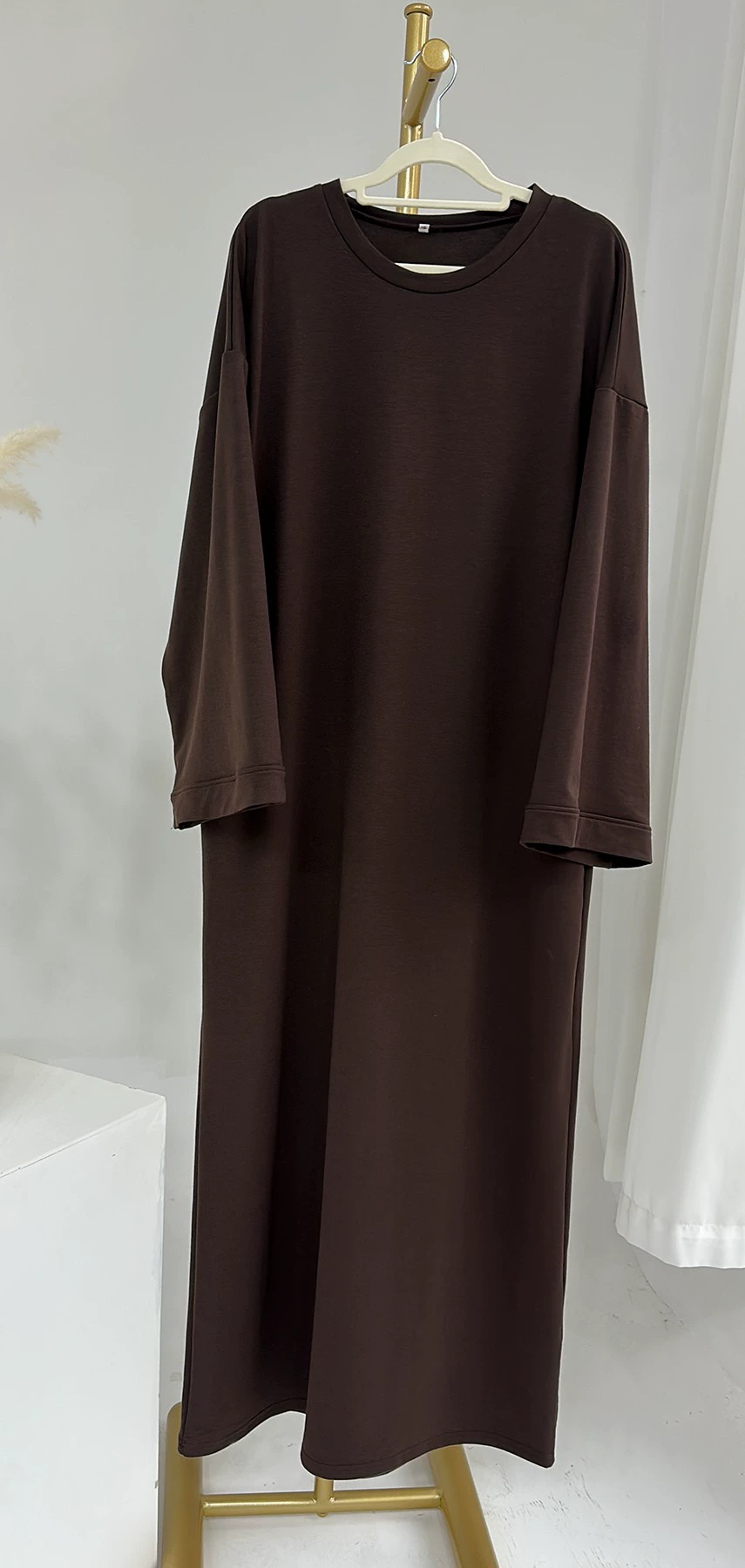 Loriya2024 Скорость на Дубай Дубай Ближний Восток Türkiye Dubai Непрозрачный цвет Sweat Dress LR737