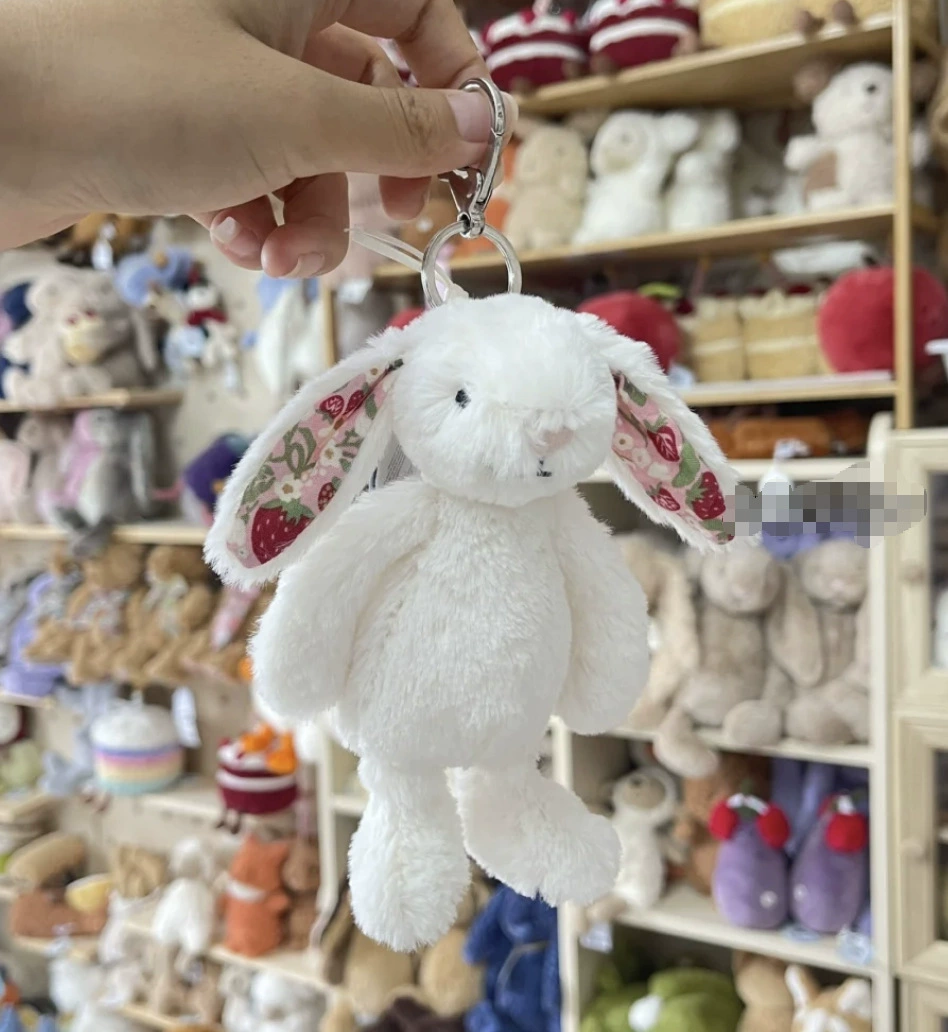 Cotton pendant, tennis rabbit