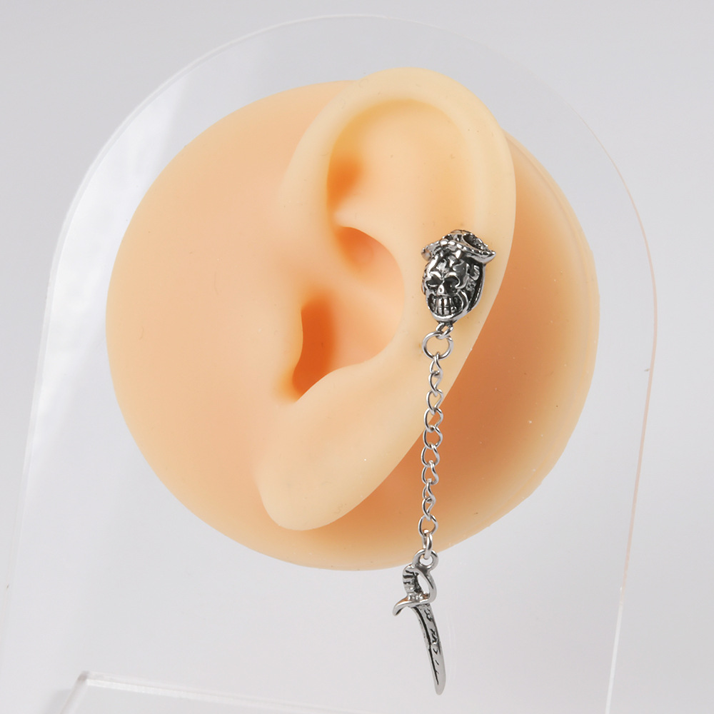 Halloween Festival Skull Pattern 1 Piece Ear Cartilage Rings & Studs Punk Skull 304 Stainless Steel
