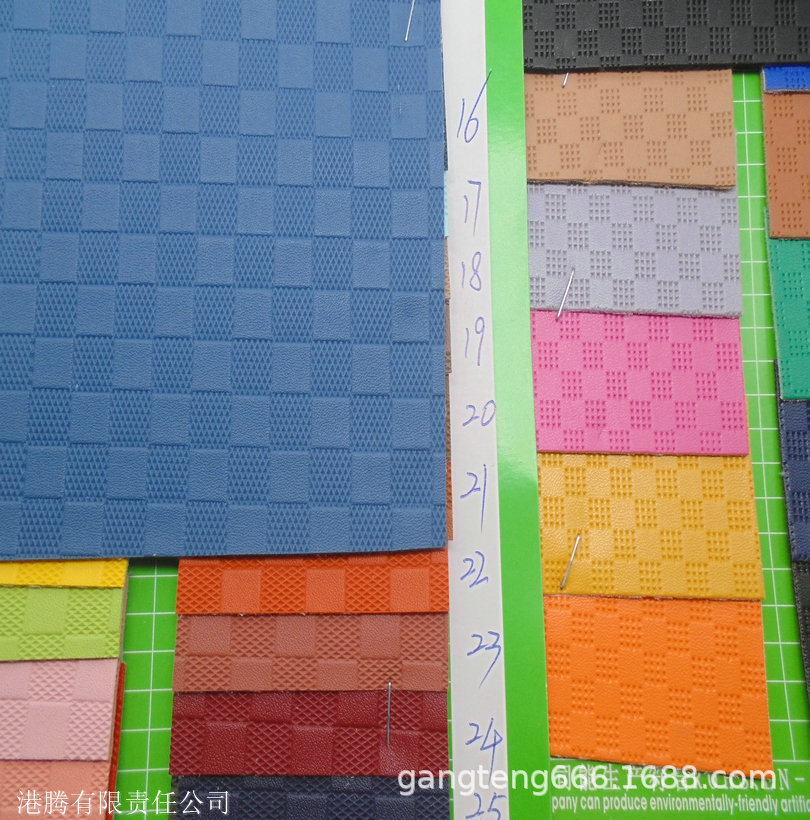 格子压花皮革 方格箱包皮料 正方形马赛克 块状布纹 四角大小网格