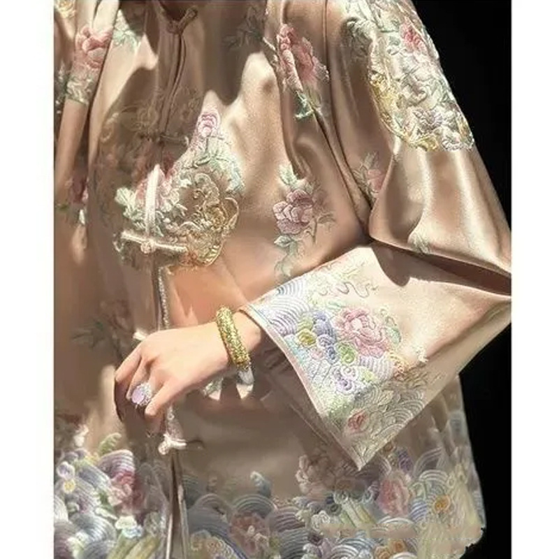 新中式复古禅意重工刺绣浅粉色唐装上衣女夏季新款盘扣国风外套秋