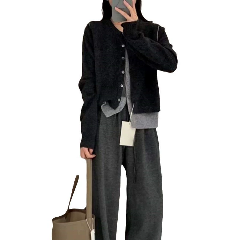 Design knitted set, spring sweater for leisure, universal colored cardigan, trend of season, simple and elegant design