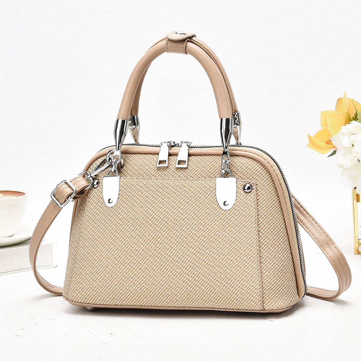 Bolso de lujo ligero para mujer 2025 nuevo bolso de hombro para viajero de gran capacidad bolso de mano