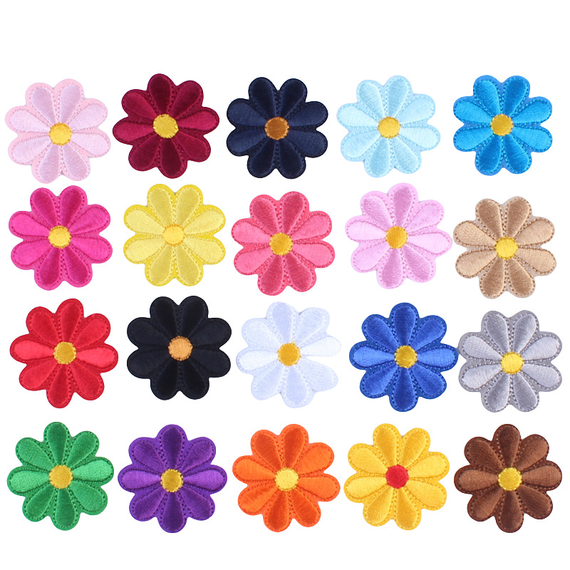 跨境彩色花朵刺绣布贴电脑刺绣贴熨烫可爱小花补丁贴服装辅料批发