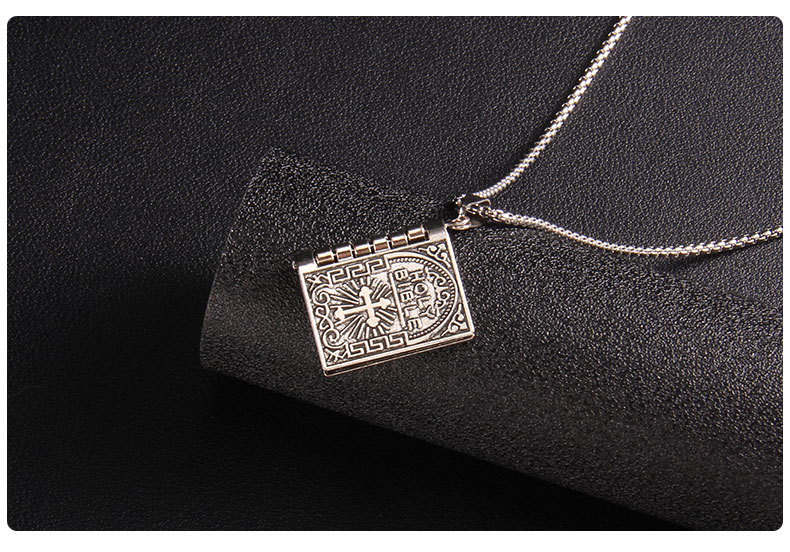 Fashion Cross Stainless Steel Plating Pendant Necklace 1 Piece