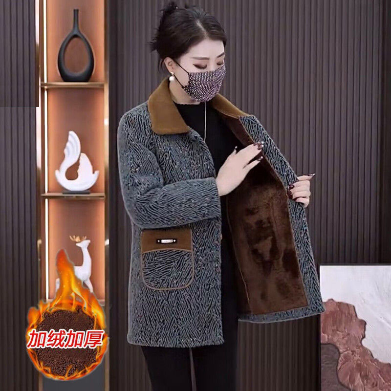 中年妈妈秋冬装中长款时尚洋气外套新款中老年女士外穿格子方领