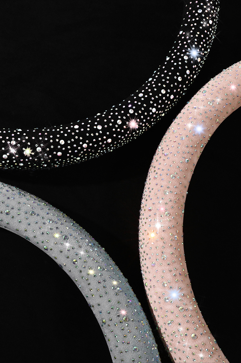 2026 New Fashion Full-Diamond Car Steering Wheel Cover for Women, All-Season Universal, Sparkling Diamond Anti-Slip D-Type Steering Wheel Cover