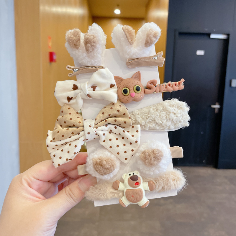 Otoño e invierno color café leche clip para el cabello para niños flequillo clip tocado bebé lindo flor de felpa horquilla accesorios para el cabello al por mayor