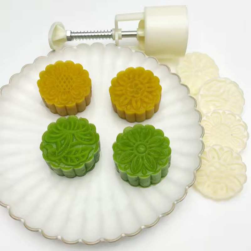 中秋の月餅の鋳型の家庭の手押し式の氷の皮のカボチャの餅の緑豆の菓子の大きさの漫画の補助食の焙煎の道具|undefined