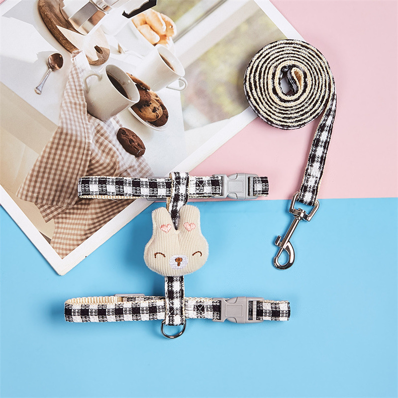 Nueva correa de pecho para mascotas transfronteriza nueva cuerda de perro mediana y pequeña perro chaleco perro gato cuerda de tracción al por mayor