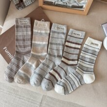 miumiu�nϵ��Ů�m����Ͳ���m�l�y�Ѷ��m2026�����¿�ٴ�o���mŮ