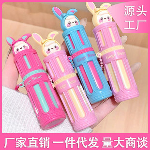 Gege bear���С������q�F�iɫ�����̿�����@��Ů�W������մ��
