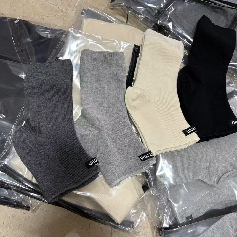 catwalk style cloth label South Korea female blogger with foot stepping half angle palm socks summer thin show field with pile catwalk style cloth label South Korea female blogger with foot stepping half angle palm socks summer thin show field with pile
