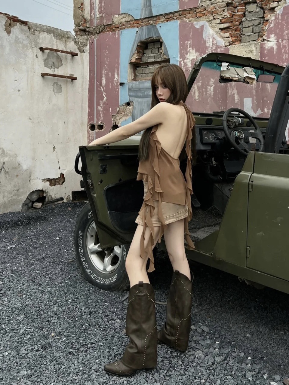 2025 Spring and Autumn Season New Pointed Rivet Trouser Sleeve Show Slim Western Cowboy Boots Thick Heel Side Zipper_voghion.com