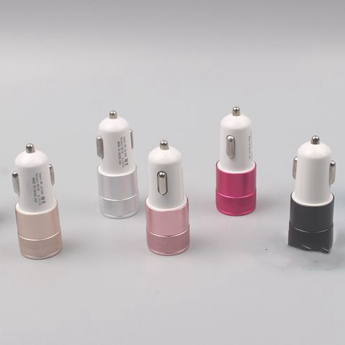 Metal dual USB aluminum alloy car charger 5v1A fast charging tablet smartphone car charger small steel gun car charger Metal dual USB aluminum alloy car charger 5v1A fast charging tablet smartphone car charger small steel gun car charger