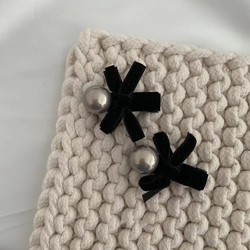 Altersreduzierende hochwertige ~ Graue Perlensamt-Haarnadel weiblicher Pony-Clip zurück Kopfbedeckung Haarschmuck Seitenclip Top-Clip_voghion.com