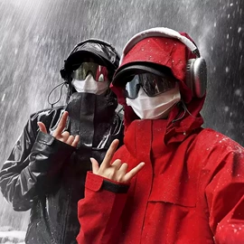 冲锋衣、裤;抓绒衣裤;速干t恤