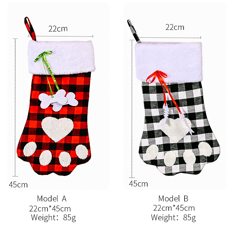 Venta Al Por Mayor De Navidad Rojo Y Negro Plaid Dog Paw Calcetines Decoración Nihaojewelry display picture 11