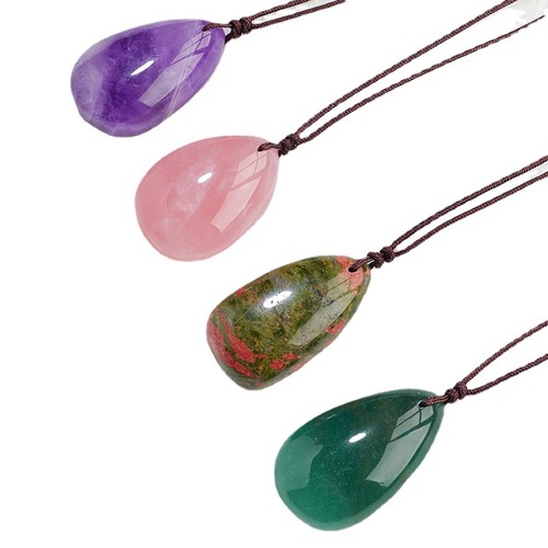 Natural purple yellow pink crystal stone water drop pendant crystal raw stone diy European and American summer girls clavicle necklace pendant