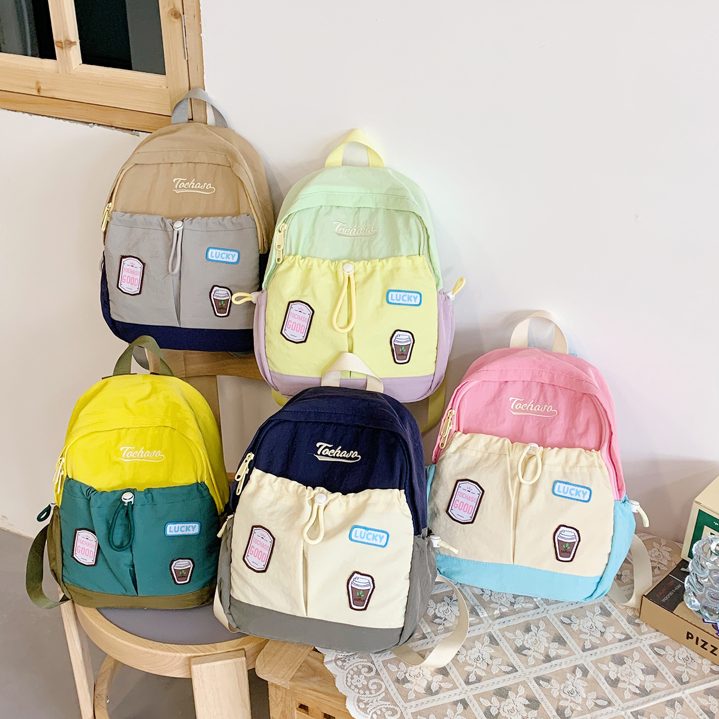 Mochila coreana pequeña y fresca para niños y niñas