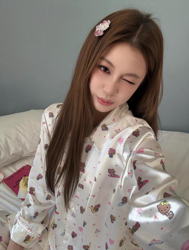 甜美少女卡通Kitty猫冰丝缎面睡衣女款夏季大码长袖长裤家居服ins|undefined