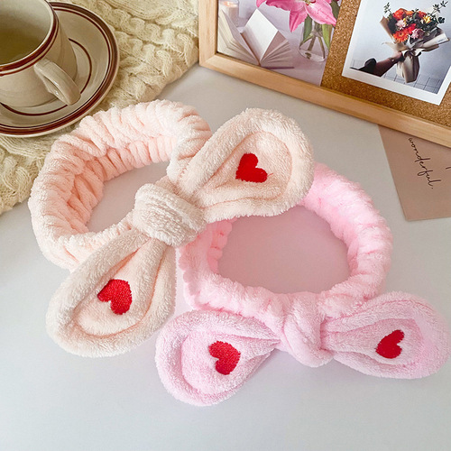 Manufacturer direct sales plush heart embroidery hair tie for women face washing toiletry hair tie exercise yoga headband wholesale