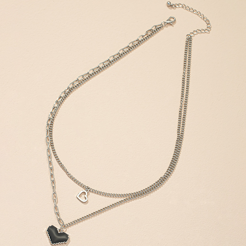 European and American doublelayer heart necklace niche collarbone chain femalepicture3