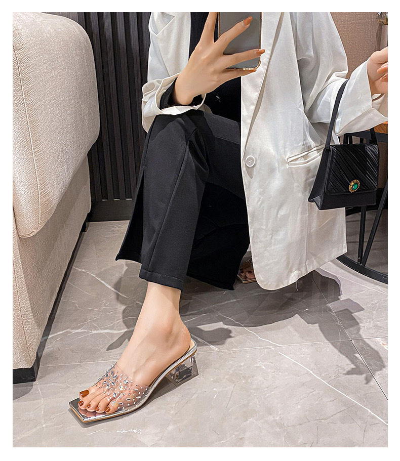 Dép sandal nữ quai ngang mũi vuông đính pha lê, đế dày gót vừa 3–5 cm — Màu bạc, Màu hồng nude, Màu mơ Nude chi tiết 37