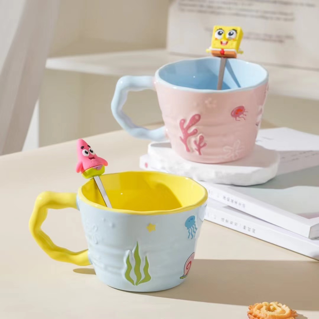 Auténtico autorizado creativo SpongeBob pie de gran estrella de cerámica taza de regalo de gran capacidad de dibujos animados relieve taza de agua